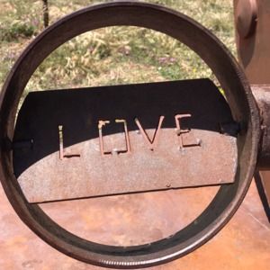 Meet your Posher, Yvette